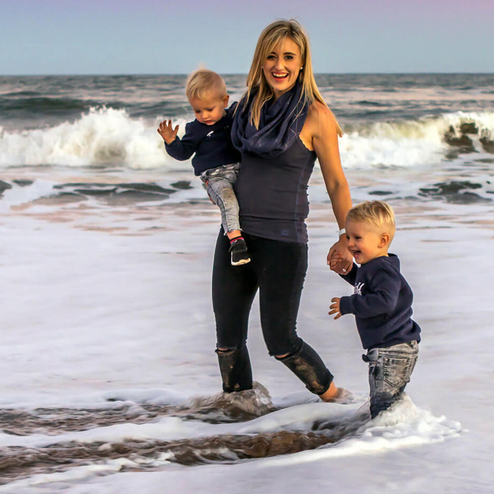 10-MINUTE MOM AND TOT WORKOUT