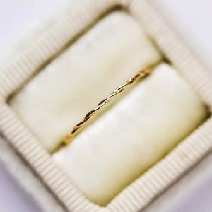 Minimal Twisted Ring : Gold plated - ChristyAnn.Fit Live Workouts